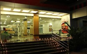 Hotel Peninsula Thrissur 3*